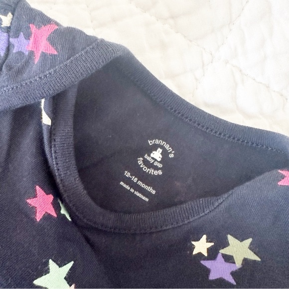 GAP Long Sleeve Onesie Bodysuit Navy Blue Stars 12-18 Months Baby Girl - Picture 2 of 3